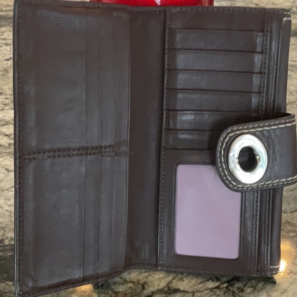 Vintage Coach Brown Leather Wallet - Picture 2 of 4